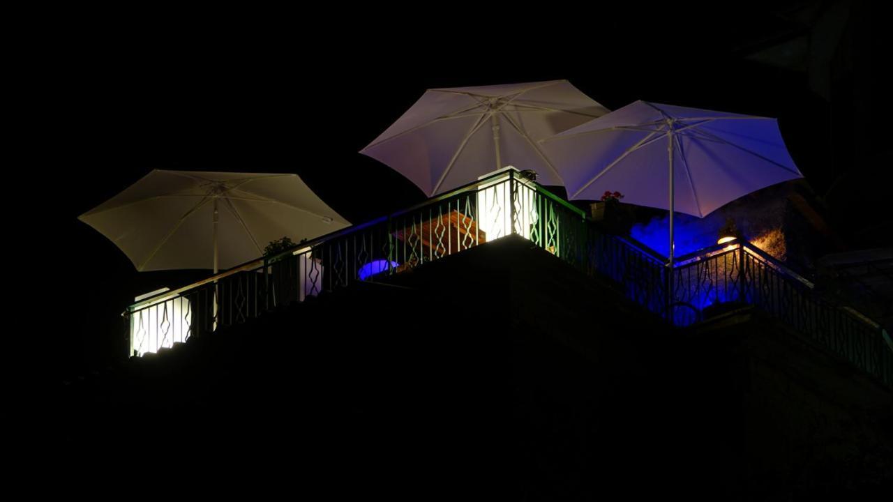 La Terrazza Sul Lago Turano Castel di Tora Eksteriør bilde